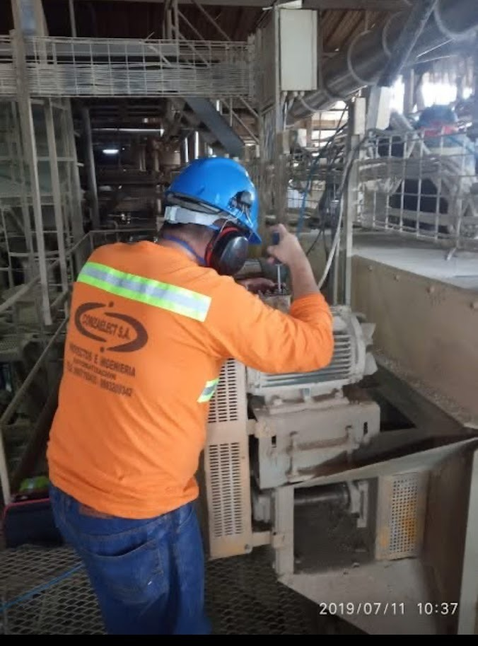 Inspección de maquinaria industrial